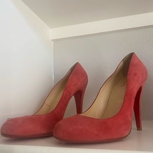 Worn ones question Louboutin size 8 peach suede